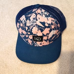 Tentree Cap